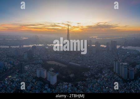 23. August 2023: Panorama von Bezirk 1, Ho-Chi-Minh-Stadt am frühen Morgen Stockfoto