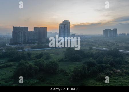 23. August 2023: Panorama von Bezirk 1, Ho-Chi-Minh-Stadt am frühen Morgen Stockfoto
