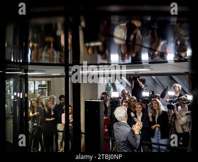 DER HAAG - Pfadfinder Ronald Plasterk nach einem zweiten Gespräch mit den Parteiführern Pieter Omtzigt (NSC) und Geert Wilders (PVV). ANP KOEN VAN WEEL niederlande aus - belgien aus Stockfoto