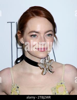 New York City, USA. Dezember 2023. Emma Stone nahm an der New Yorker Premiere Teil, die am 6. Dezember 2023 im DGA Theater in New York City stattfand © Steven Bergman/AFF-USA.COM Credit: AFF/Alamy Live News Stockfoto