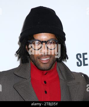 New York City, USA. Dezember 2023. Jerrod Carmichael nahm an der New Yorker Premiere Teil, die am 6. Dezember 2023 im DGA Theater in New York City stattfand © Steven Bergman/AFF-USA.COM Credit: AFF/Alamy Live News Stockfoto