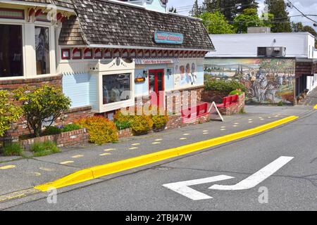 CHEMAINUS, KANADA - 16. MAI 2017: Das Wandbild 'Chemainus 1891', gemalt 1983 von David Maclagan, ist eines von mehr als 40 Wandbildern in der Stadt Chemainus attr Stockfoto