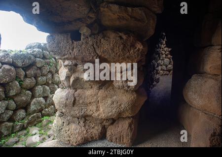 4. Dezember 2023 Italien, Sardinien, Oristano, Abbasanta, prähistorisches Dorf Nuraghe Losa Stockfoto