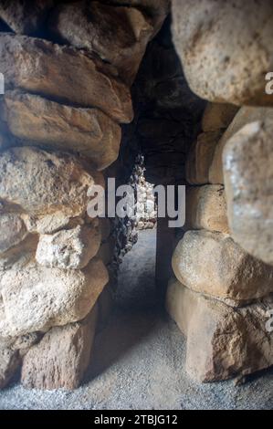 4. Dezember 2023 Italien, Sardinien, Oristano, Abbasanta, prähistorisches Dorf Nuraghe Losa Stockfoto