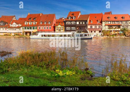 Kleines Venedig in der Altstadt von Bamberg am sonnigen Wintertag, Bayern, Oberfranken, Deutschland Stockfoto