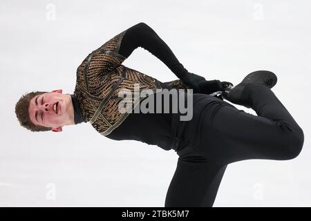 Zagreb, Kroatien. Dezember 2023. David Sedej aus Slowenien tritt am 2. Tag der 55. Goldenen Pirouette in Zagreb, Kroatien, am 7. Dezember 2023 in den Paaren Free Skating an. Foto: Igor Kralj/PIXSELL Credit: Pixsell/Alamy Live News Stockfoto