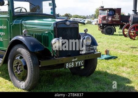 Drayton.Somerset.Vereinigtes Königreich.19. August 2023.Ein restaurierter Guy Wolf Truck aus dem Jahr 1934 ist auf einer Yesterdays Farmveranstaltung zu sehen Stockfoto