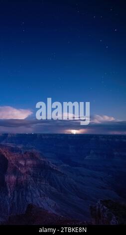 Nachtfoto des spektakulären Grand Canyon, aufgenommen vom abgelegenen Punkt Sublime am Nordrand. Grand Canyon National Park, Arizona, USA. Stockfoto