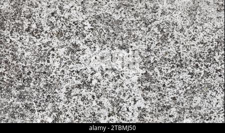 Strukturierte schwarz-weiße Betonwand, abstrakter Hintergrund, Grafische Elemente, Texturhintergrund, Österreich Stockfoto