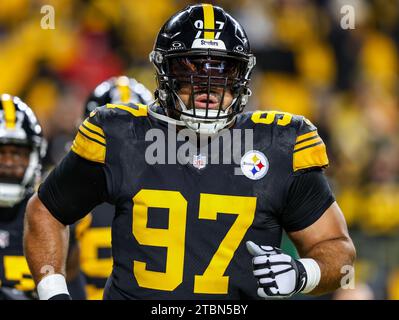 Hookstown, Pennsylvania, USA. Dezember 2023. Pittsburgh Steelers Defensivlineman CAMERON HEYWARD (97) während des Vorspiels für das NFL-Football-Spiel zwischen den Pittsburgh Steelers und den New England Patriots in Pittsburgh, Pennsylvania. (Kreditbild: © Brent Gudenschwager/ZUMA Press Wire) NUR REDAKTIONELLE VERWENDUNG! Nicht für kommerzielle ZWECKE! Stockfoto