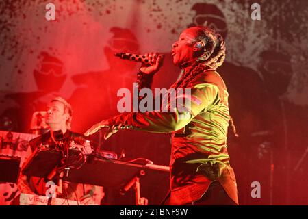 Prag, Tschechische Republik. Dezember 2023. Konzert der britischen elektronischen Musikgruppe Prodigy in Prag, Tschechische Republik, 7. Dezember 2023. Quelle: Michal Kamaryt/CTK Photo/Alamy Live News Stockfoto