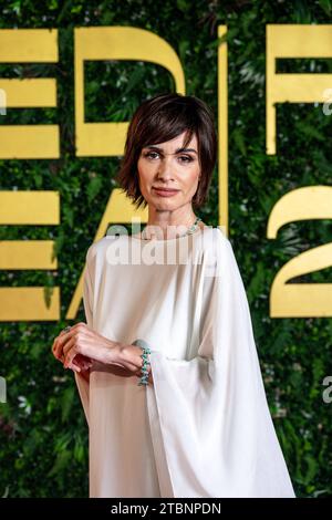 Dschidda, Saudi-Arabien. Dezember 2023. Paz Vega spaziert durch den roten Teppich, um am 7. Dezember 2023 an der Abschlusszeremonie oder dem 3. Filmfestival des Roten Meeres in Dschidda, Saudi-Arabien, teilzunehmen. Foto: Balkis Press/ABACAPRESS.COM Credit: Abaca Press/Alamy Live News Stockfoto