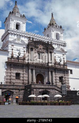 Die älteste katholische Kirche im Zentrum von Quito Stockfoto