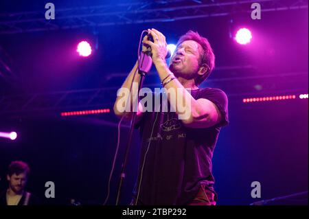 18. November 2023: Schauspieler David Duchovny tritt mit seiner Band in Mailand auf Stockfoto