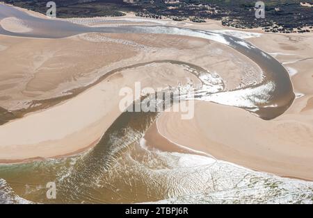 Die Mündung des Gamtoos River liegt in der östlichen Kap-Provinz Südafrikas. Stockfoto