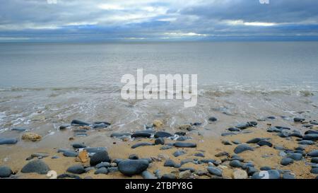 Monmouth Beach im Winter, Lyme Regis, Dorset, Großbritannien - John Gollop Stockfoto