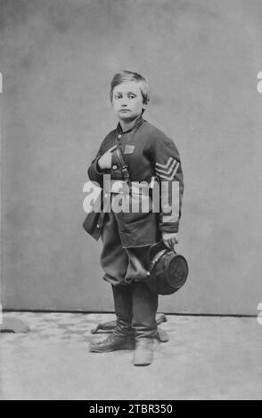 Sergeant John Clem von Co C, 22nd Michigan Infantry Regiment in Uniform, ca. 1863-64, Nashville, Tennessee. Fotografiert von Morses Galerie des C Stockfoto