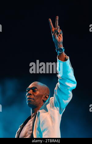 Maxi Jazz - Faithless, V2010, Hylands Park, Chelmsford, Essex, Großbritannien - 22. August 2010 Stockfoto