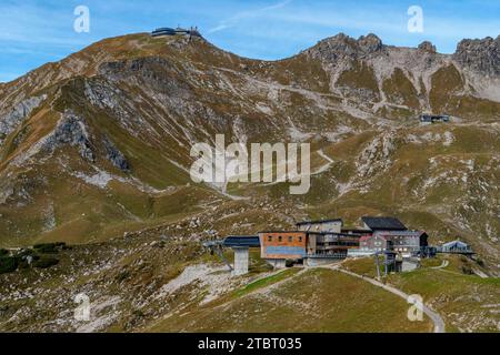 Bahnhof Höfatsblick der Nebelhornbahn und Gipfelstation am Nebelhorn, Oberstdorf, Oberallgäu, Alpen, Bayerische Alpen, Allgäu, Schwaben, Bayern, Deutschland Stockfoto