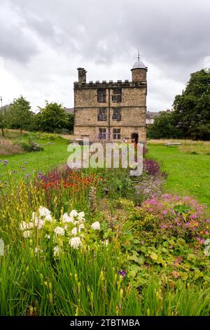 Wundervolle Wildblumenausstellung vor der Manor Lodge, Sheffield. Stockfoto