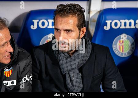 Madrid, Madrid, Spanien. Dezember 2023. LaLiga EA Sport Soccer Match; Getafe CF 1 - Valencia CF 0 12/08/2023 .Valencia CF Team Coach RUBEN BARAJA (Credit Image: © Oscar Manuel Sanchez/ZUMA Press Wire) NUR REDAKTIONELLE VERWENDUNG! Nicht für kommerzielle ZWECKE! Quelle: ZUMA Press, Inc./Alamy Live News Stockfoto