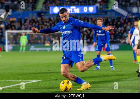 Madrid, Madrid, Spanien. Dezember 2023. LaLiga EA Sport Soccer Match; Getafe CF 1 - Valencia CF 0 12/08/2023 .21 JUAN IGLESIAS (Bild: © Oscar Manuel Sanchez/ZUMA Press Wire) NUR ZUR REDAKTIONELLEN VERWENDUNG! Nicht für kommerzielle ZWECKE! Quelle: ZUMA Press, Inc./Alamy Live News Stockfoto