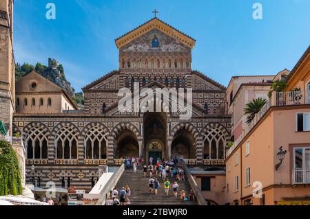 Ein Bild der Kathedrale von St. Andreas dem Apostel in Amalfi Stockfoto