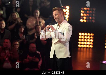 Ronan Keating im Finale der 13. Staffel der Castingshow „The Voice of Germany“ 2023 im Studio H Berlin Adlershof. Berlin, 08.12.2023 Stockfoto