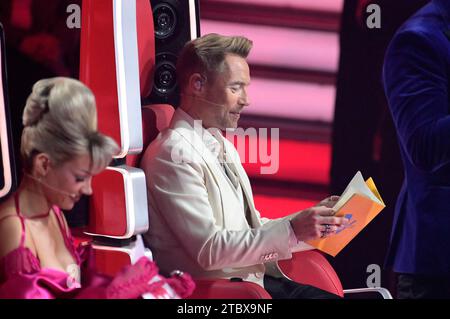 Ronan Keating im Finale der 13. Staffel der Castingshow „The Voice of Germany“ 2023 im Studio H Berlin Adlershof. Berlin, 08.12.2023 Stockfoto