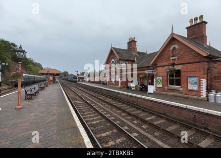 Der restaurierte Bahnhof Bewdley an der erhaltenen Severn Valley Railway in Worcestershire, Großbritannien Stockfoto