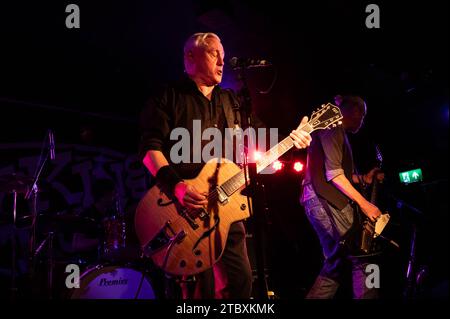 Glasgow, Großbritannien. Dezember 2023. Fotografien von Kirk Brandon von Spear of Destiny, der am 7. Dezember 2023 in King Tuts Glasgow auftritt. Credit: Glasgow Green at Winter Time/Alamy Live News Stockfoto