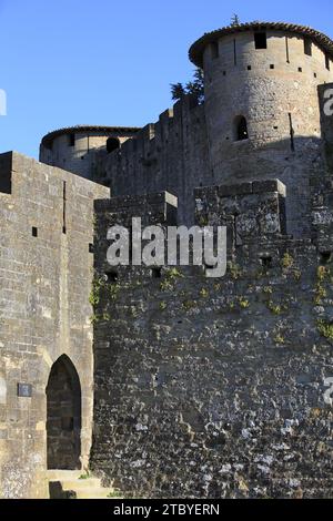 Die mittelalterliche Stadt Carcassonne, die zum UNESCO-Weltkulturerbe gehört. Carcassonne, Ocitanie, Frankreich Stockfoto