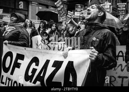 Pro-palästinensische Demonstration in Glasgow am 9. Dezember 2023 von der Stop the war Coalition Stockfoto