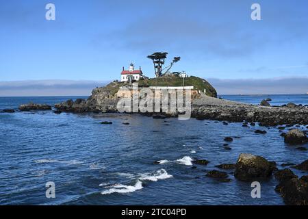 Crescent City, CA, USA - 24. Juli 2023: Leuchtturm Battery Point Light in Crescent City, Kalifornien. Stockfoto