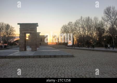 Debod-Tempel bei Sonnenuntergang im Winter Stockfoto