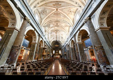 Mailand, Italien - 4. August 2022: Basilica di Santo Stefano Maggiore in Mailand, Italien. Stockfoto