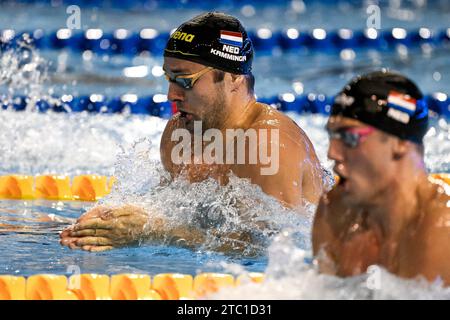 Arno Kamminga aus den Niederlanden tritt am 9. Dezember 2023 im Finale der 200-m-Brust-Männer bei den europäischen Kurzkursen-Schwimmmeisterschaften im Complex Olimpic de Natație Otopeni in Otopeni (Rumänien) an. Stockfoto