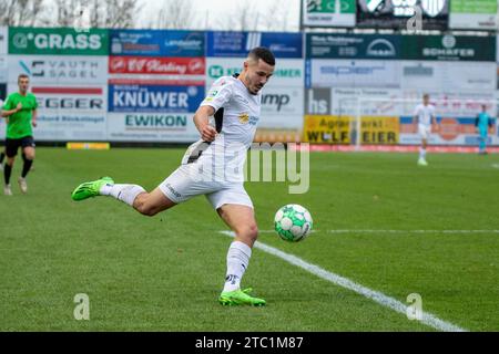 Rödinghausen, Deutschland 09. Dezember 2023: Regionalliga West – 2023/2024 – SV Rödinghausen gegen 1 FC. Bocholt Im Bild: Marvin Lorch (Bocholt). Stockfoto