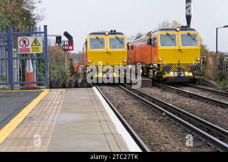 London UK, 10. Dezember 2023. Network Rail führt geplante Ingenieurarbeiten im Südosten zwischen London Charing Cross/London Victoria und Sevenoaks/Orpington/Hastings/Dartford/Gravesend/Ramsgate/Dover Priory durch. Quelle: Xiu Bao/Alamy Live News Stockfoto