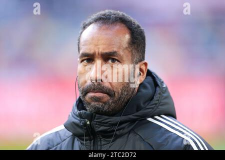 10.12.2023, Fussball, Saison 2023/2024, 2. Bundesliga, 16. Spieltag, Fortuna Düsseldorf - Holstein Kiel, Trainer Daniel Thioune (Fortuna Düsseldorf), Foto: Dennis Ewert/RHR-Foto Stockfoto