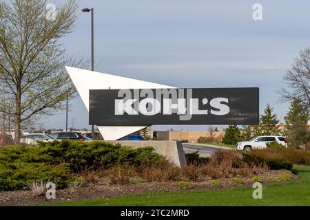 Kohls Bodenschild ist in Menomonee Falls, WI, USA, zu sehen Stockfoto