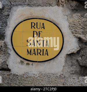 Rua de Santa Maria malte Keramikfliesen Straßenschild Old Town, Evora, Alentejo, Portugal Stockfoto