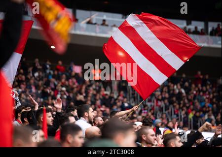 Madrid, Spanien. Dezember 2023. Atletico Madrid Fans beim Fußballspiel La Liga EA Sports 2023/24 zwischen Atletico Madrid und Almeria im Metropolitano Stadion in Madrid. Quelle: Unabhängige Fotoagentur/Alamy Live News Stockfoto