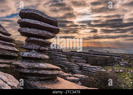 Die Schraube, ein Naturkalksteindenkmal im Naturpark El Torcal de Antequera. Stockfoto