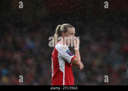 London, Großbritannien. Dezember 2023. Beth Mead von Arsenal Women beim FA Women's Super League Spiel zwischen Arsenal Women und Chelsea Women im Emirates Stadium, London, England am 10. Dezember 2023. Foto von Joshua Smith. Nur redaktionelle Verwendung, Lizenz für kommerzielle Nutzung erforderlich. Keine Verwendung bei Wetten, Spielen oder Publikationen eines einzelnen Clubs/einer Liga/eines Spielers. Quelle: UK Sports Pics Ltd/Alamy Live News Stockfoto