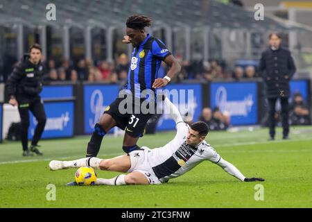 Mailand, Italien. Dezember 2023. Dezember 09, 2023 Mailand - Italien - Sport, Fußball - Inter - Udinese A Football Championship 2023/2024 - G. Meazza Stadium - im Bild: Yann Aurel Bisseck (31 FC Inter) Credit: Kines Milano/Alamy Live News Stockfoto