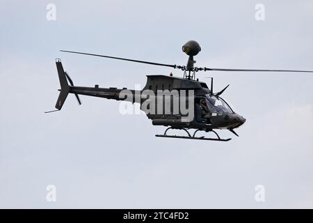 Kroatischer Militär-OH-58D Kiowa-Krieger-Hubschrauber auf der Varazdin Airshow Stockfoto