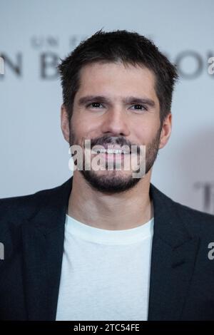 Paris, Frankreich. Dezember 2023. Francois Civil besuchte am 10. Dezember 2023 die Premiere des Les Trois Mousquetaires: Milady (die drei Musketiere: Milady) im Cinema Le Grand Rex in Paris. Foto: Aurore Marechal/ABACAPRESS.COM Credit: Abaca Press/Alamy Live News Stockfoto