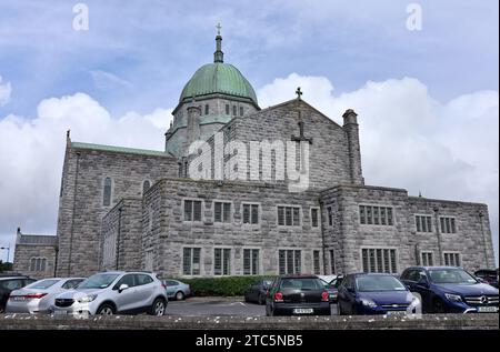 Galway - Scorcio della Cattedrale dal parcheggio Stockfoto