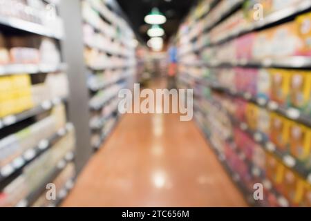 Abstrakter Unschärfe-Hintergrund im Supermarkt Stockfoto